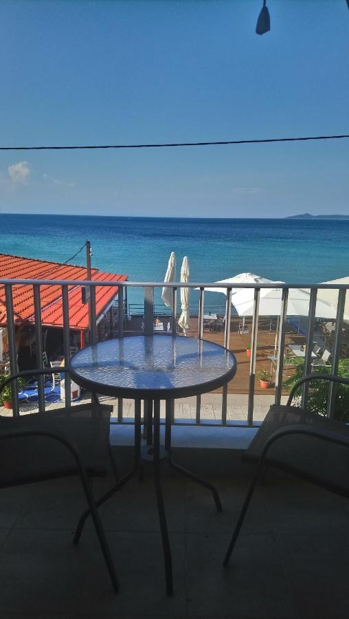 Diolkos Apartement Néa Róda Kültér fotó