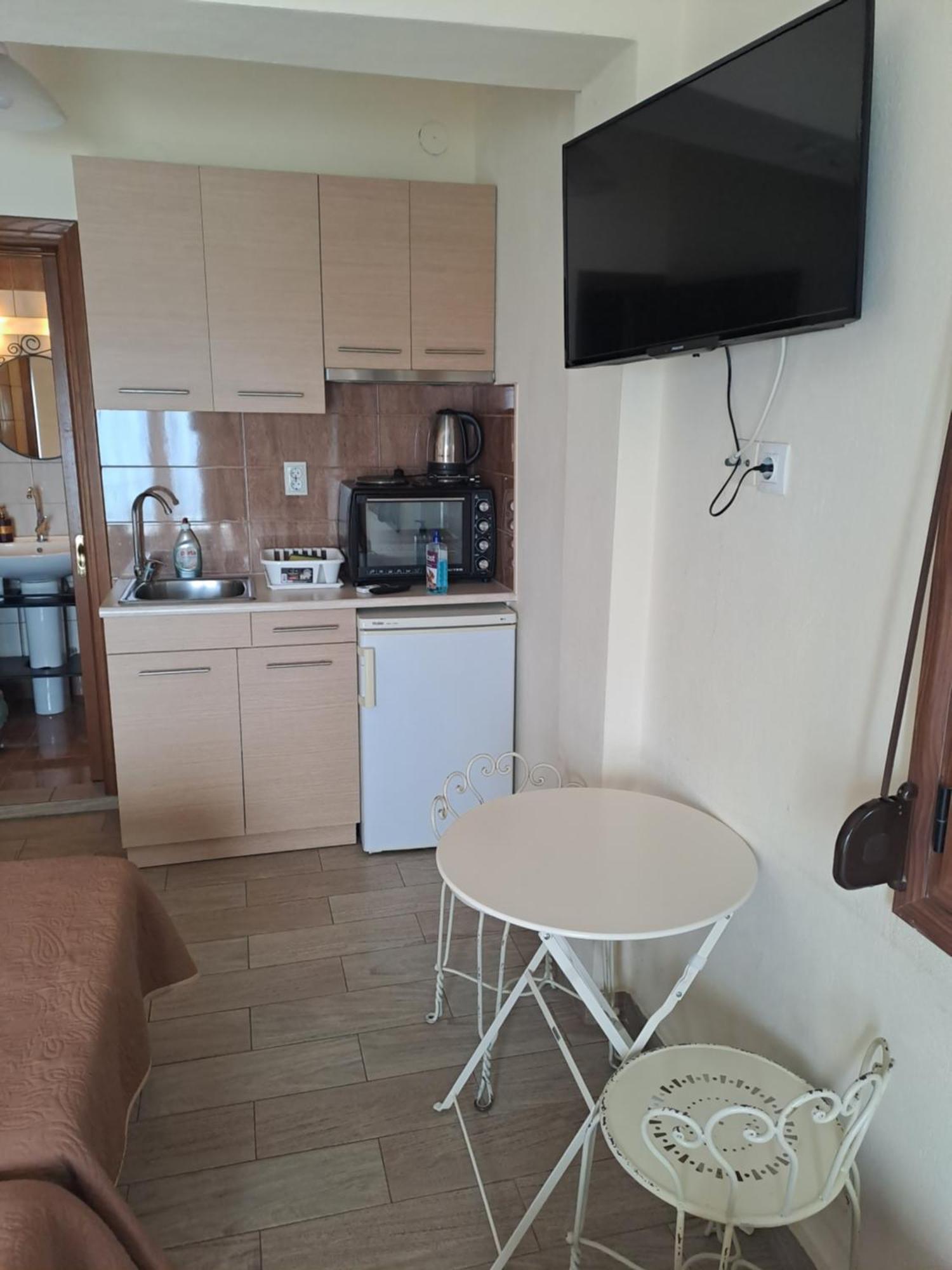 Diolkos Apartement Néa Róda Kültér fotó