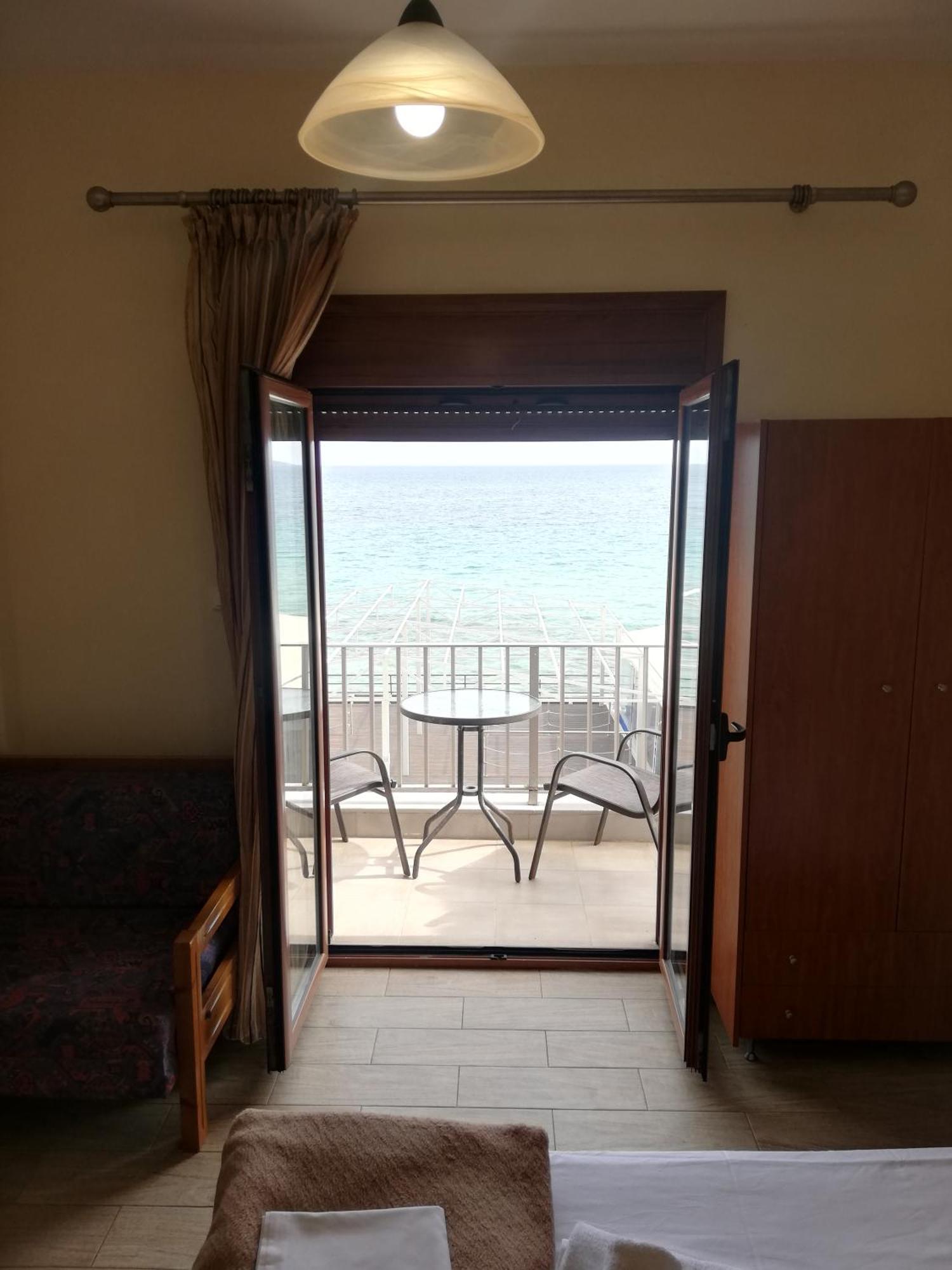 Diolkos Apartement Néa Róda Kültér fotó