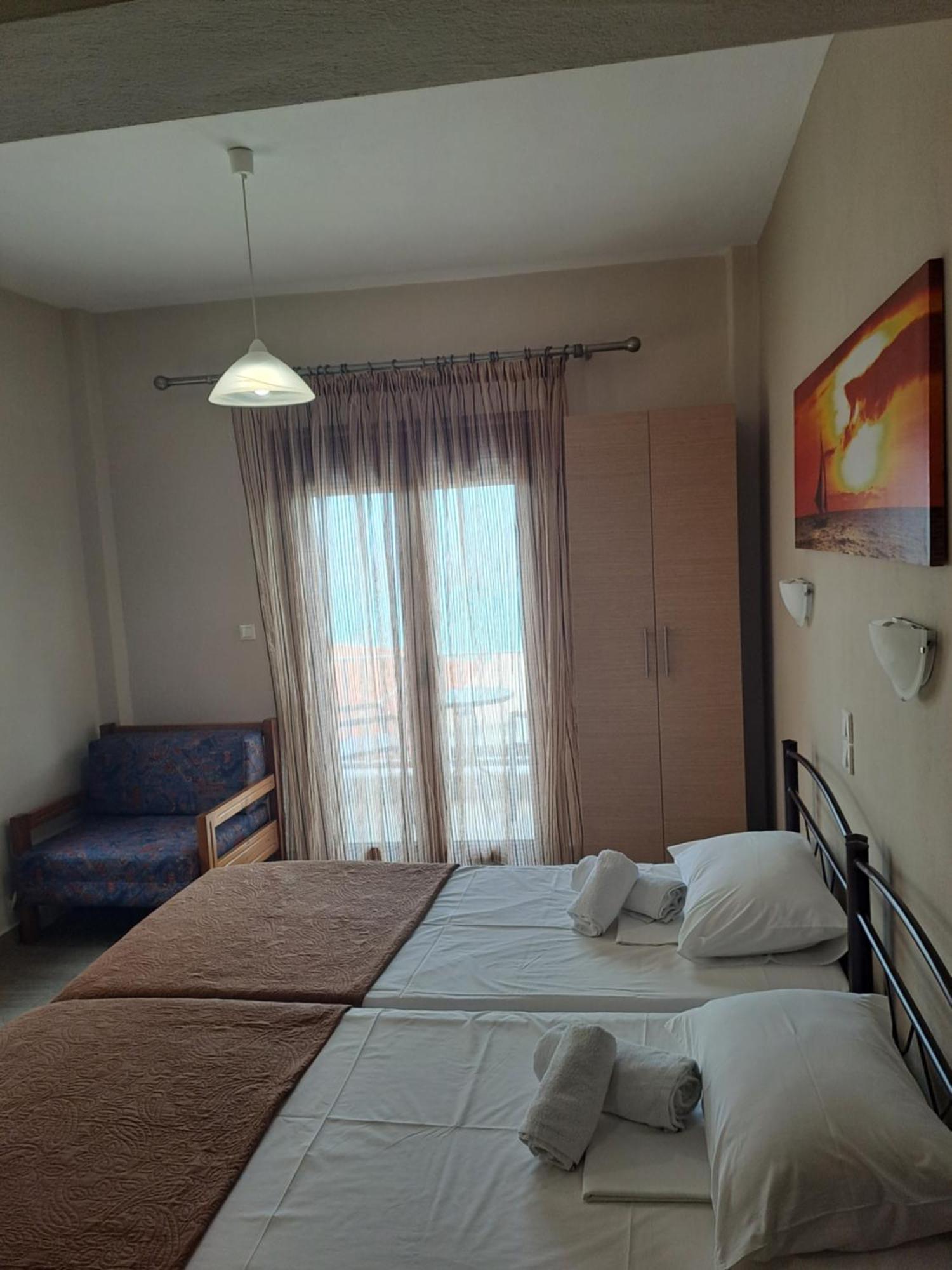 Diolkos Apartement Néa Róda Kültér fotó