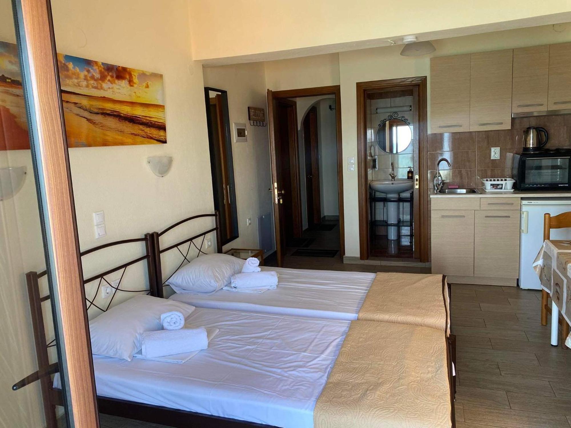 Diolkos Apartement Néa Róda Szoba fotó