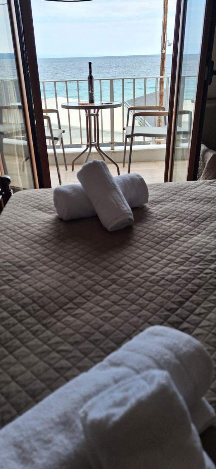 Diolkos Apartement Néa Róda Szoba fotó