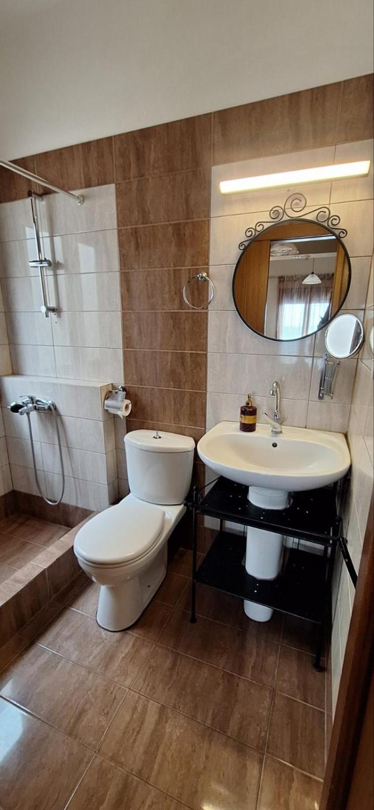 Diolkos Apartement Néa Róda Szoba fotó