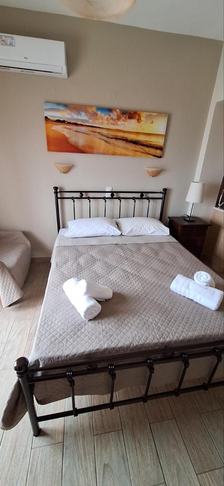 Diolkos Apartement Néa Róda Szoba fotó